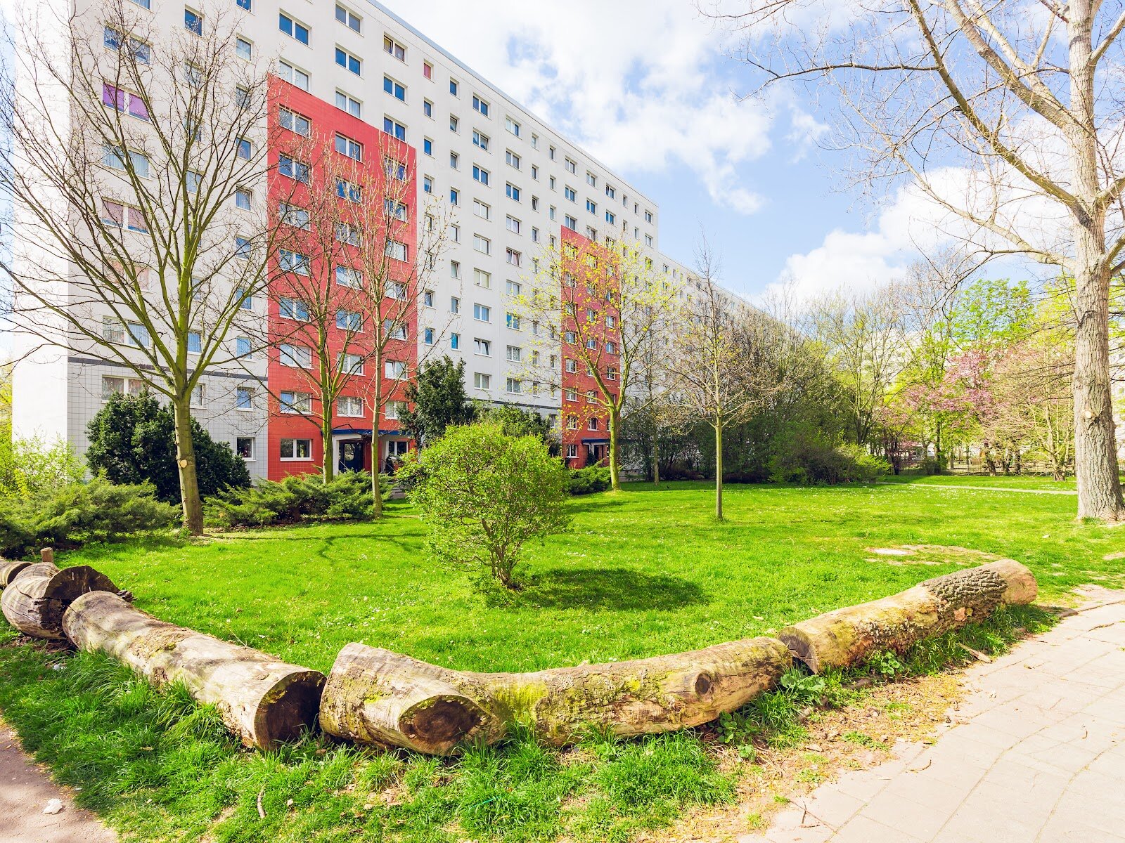 Albert-Einstein-Straße 26, 06122 Halle (Saale)