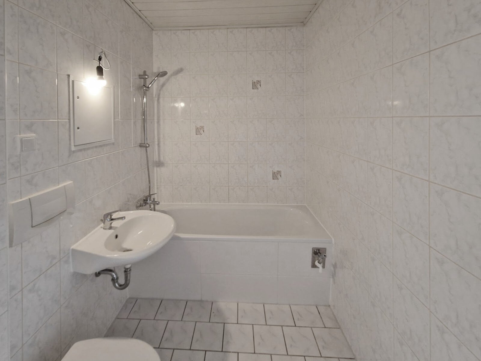 Albert-Einstein-Straße 26, 06122 Halle (Saale)