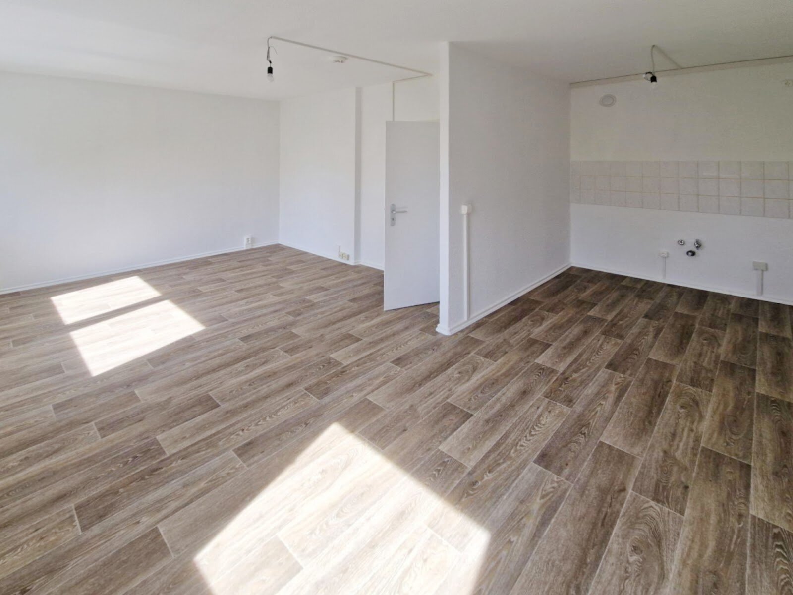 Albert-Einstein-Straße 24, 06122 Halle (Saale)