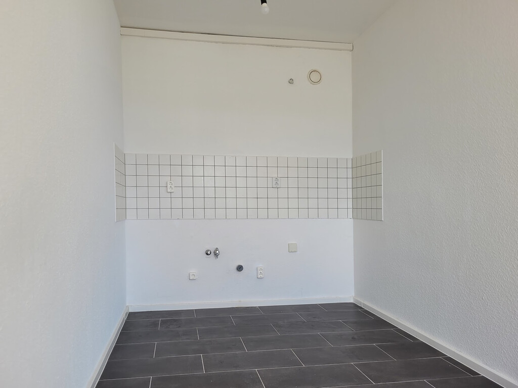 Albert-Einstein-Straße 26, 06122 Halle (Saale)