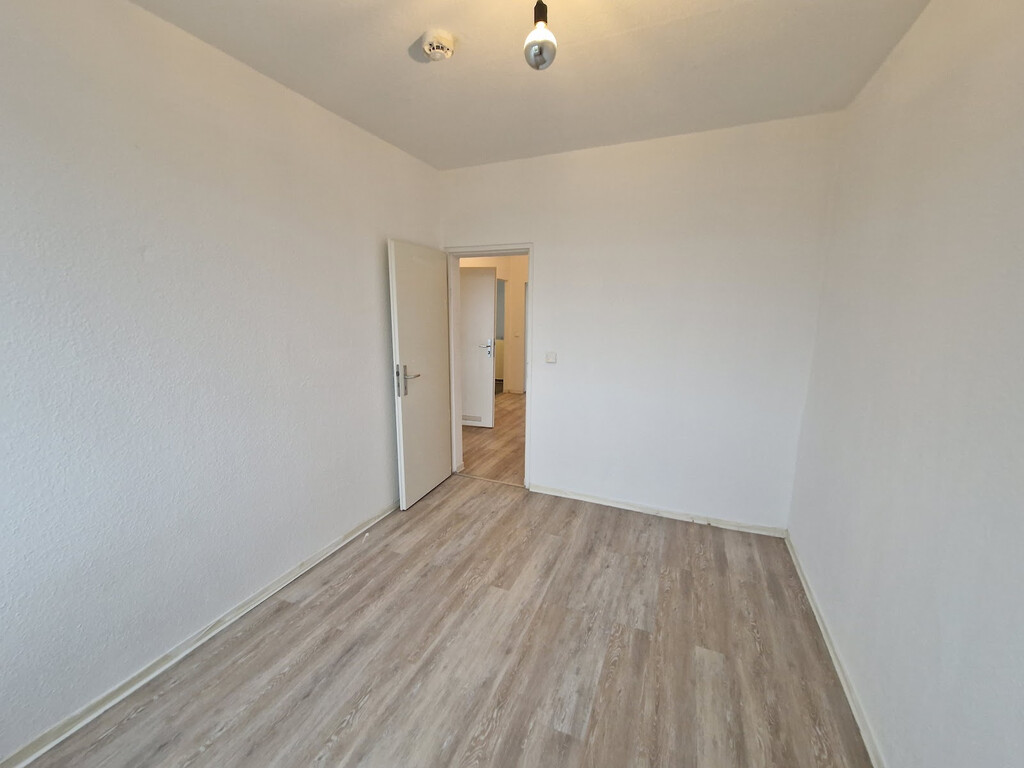 Friedrich-Engels-Ring 59, 15562 Rüdersdorf bei Berlin