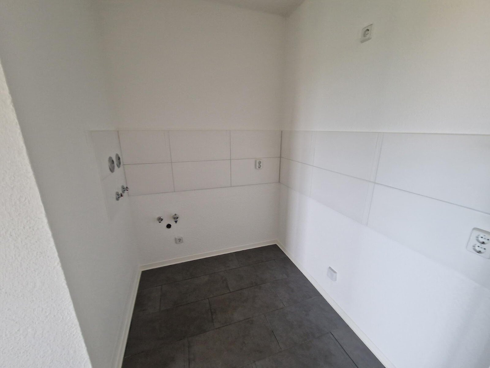 Thierbacher Straße 13B, 03048 Cottbus