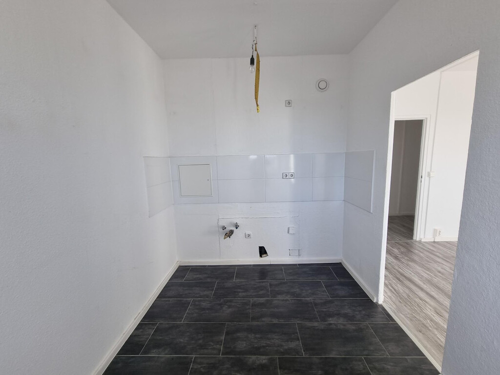 Bruno-Taut-Ring 162, 39130 Magdeburg