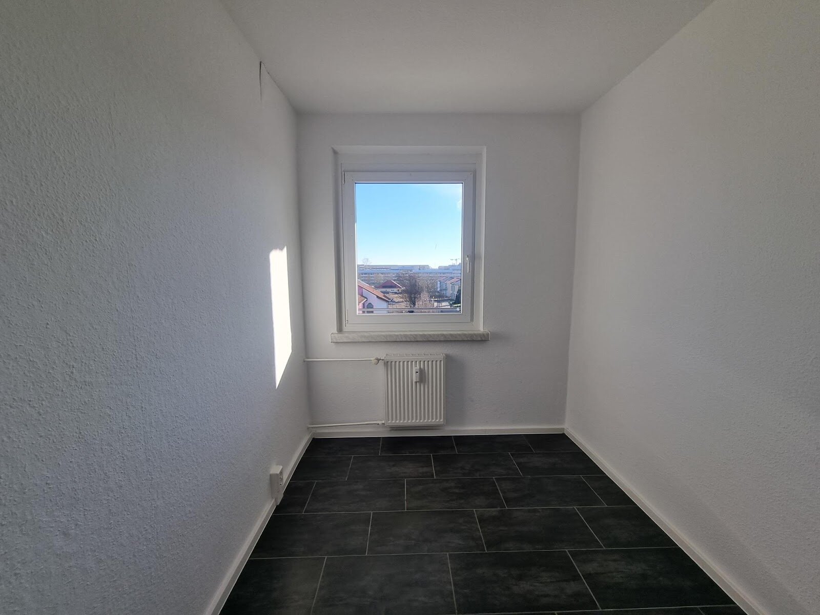 Bruno-Taut-Ring 162, 39130 Magdeburg