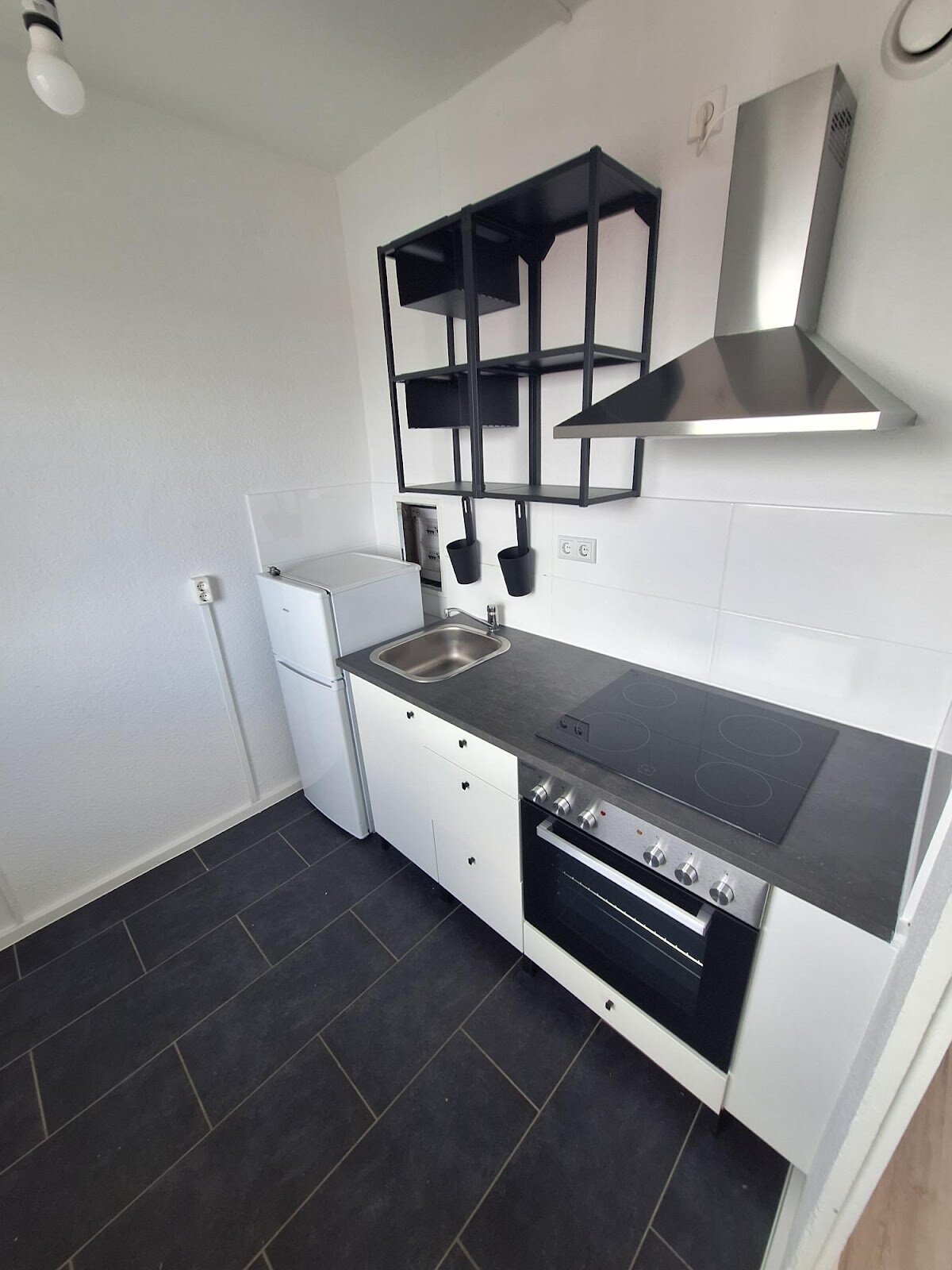 Bruno-Taut-Ring 162, 39130 Magdeburg