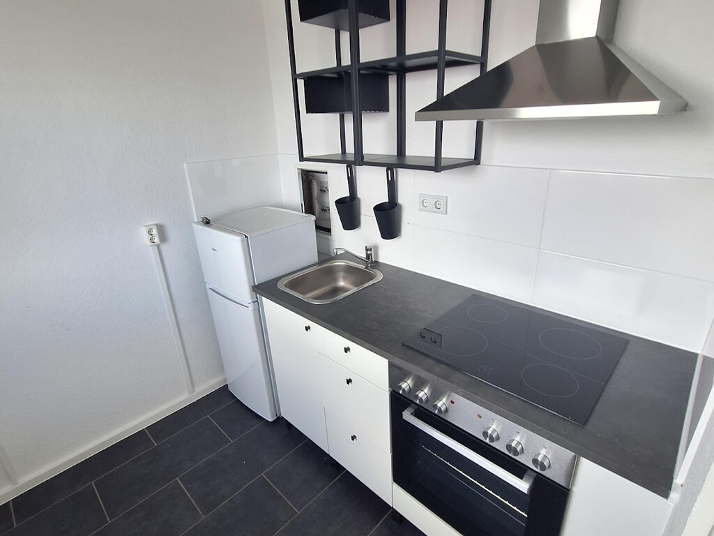 Bruno-Taut-Ring 162, 39130 Magdeburg