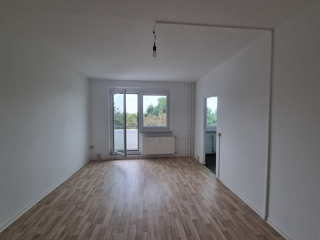 Bruno-Taut-Ring 163, 39130 Magdeburg