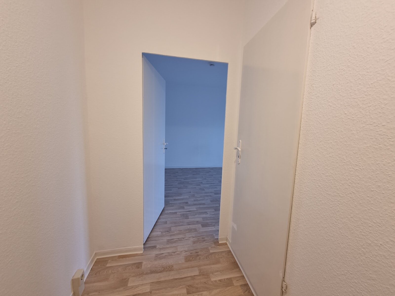 Bruno-Taut-Ring 163, 39130 Magdeburg
