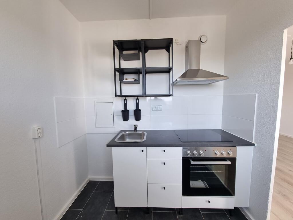 Bruno-Taut-Ring 164, 39130 Magdeburg