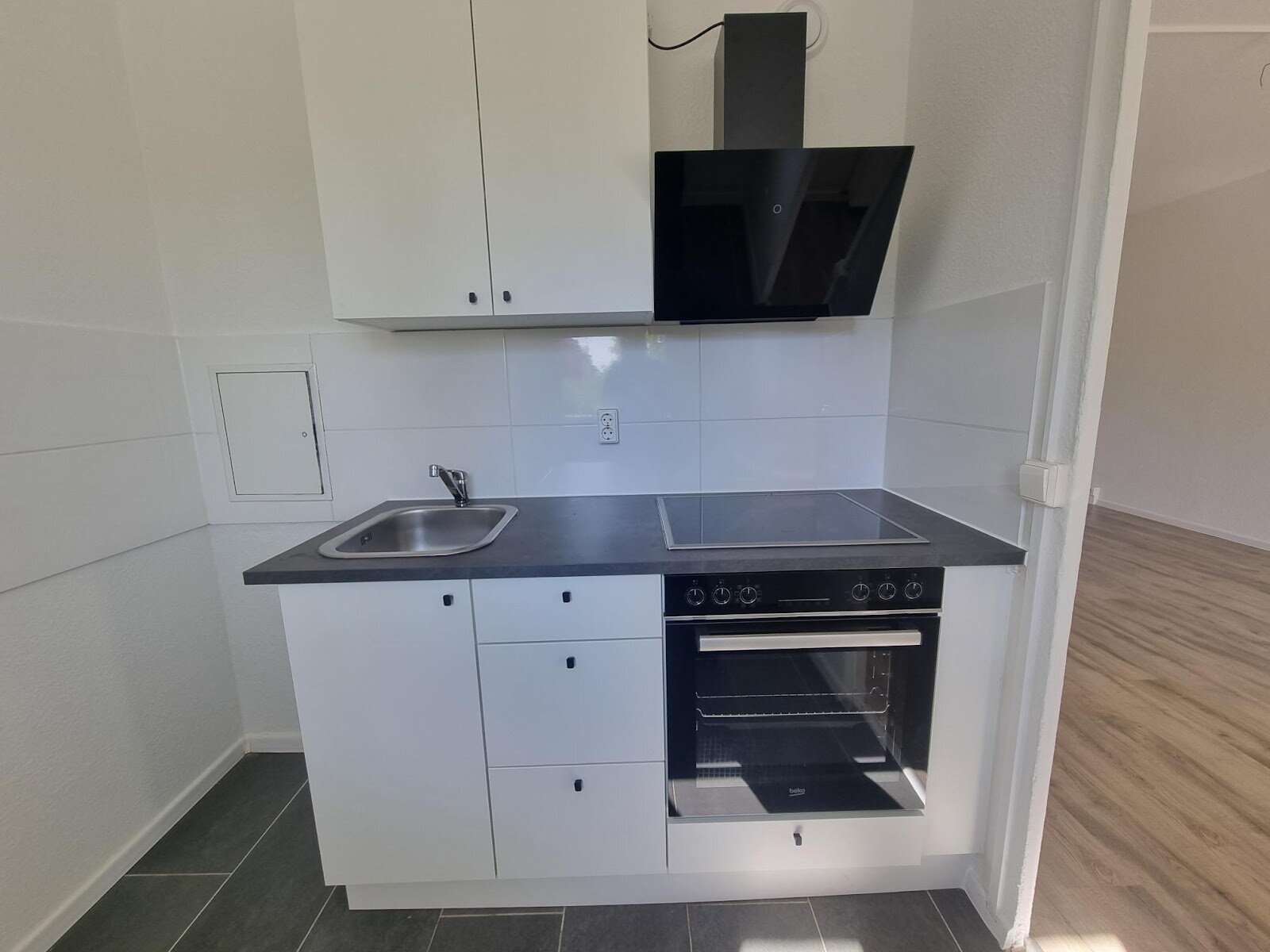 Bruno-Taut-Ring 168, 39130 Magdeburg