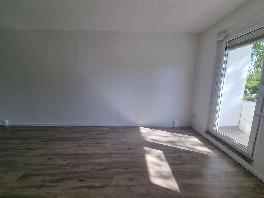 Bruno-Taut-Ring 168, 39130 Magdeburg