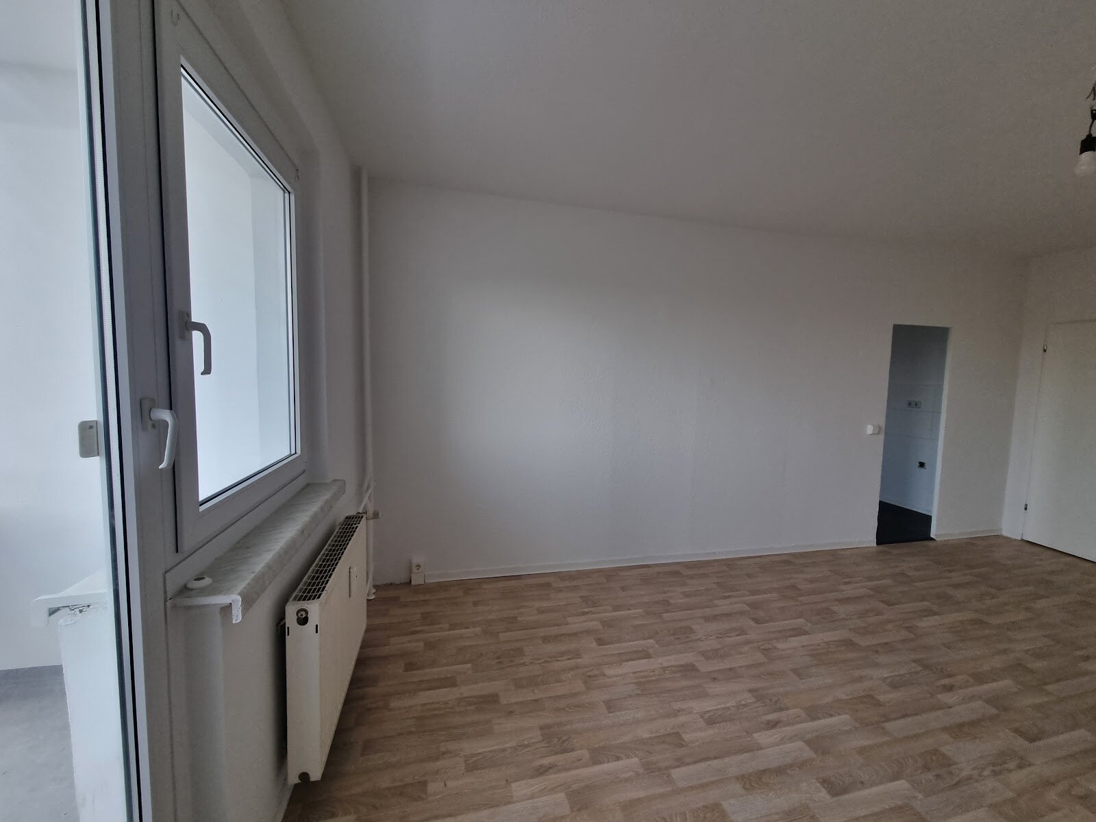 Bruno-Taut-Ring 174, 39130 Magdeburg