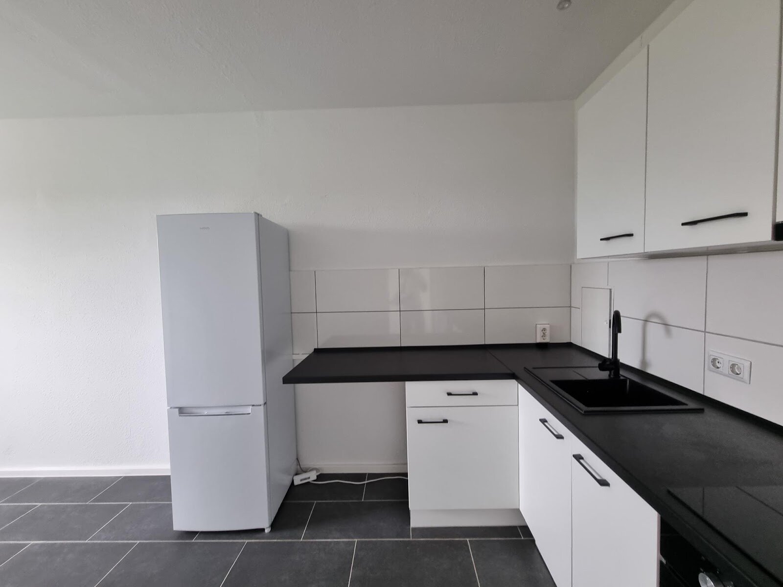 Bruno-Taut-Ring 174, 39130 Magdeburg