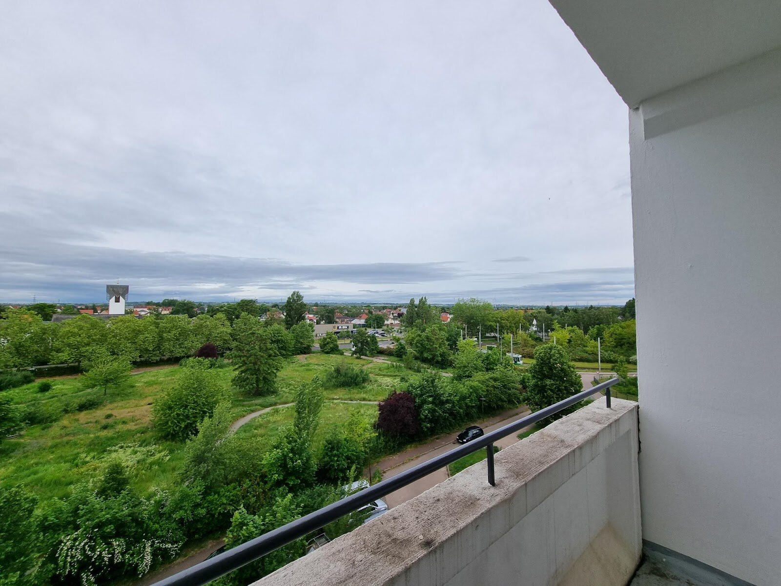 Bruno-Taut-Ring 174, 39130 Magdeburg