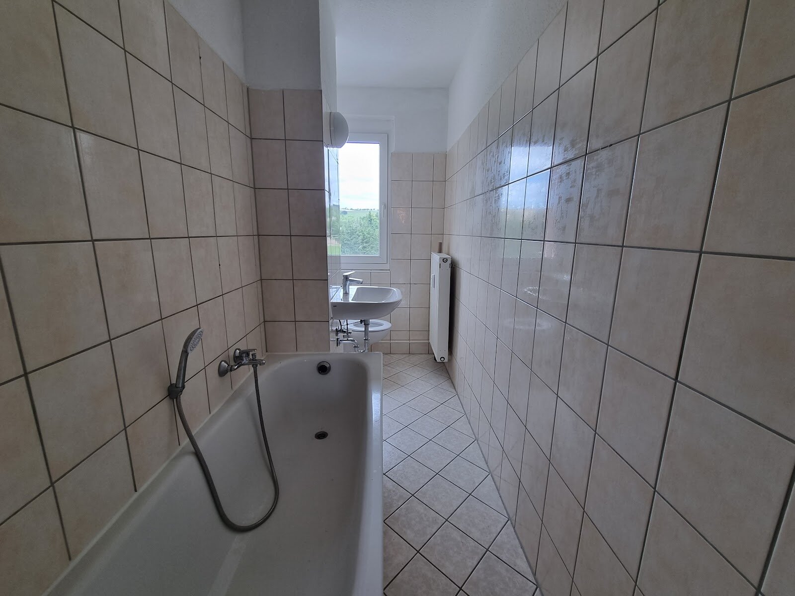 Zur Hattstadt 4c, 06647 Bad Bibra