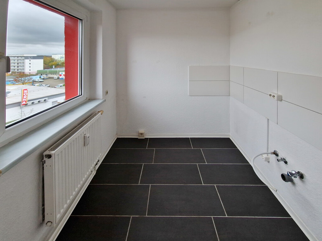 Einsteinstraße 18, 17036 Neubrandenburg