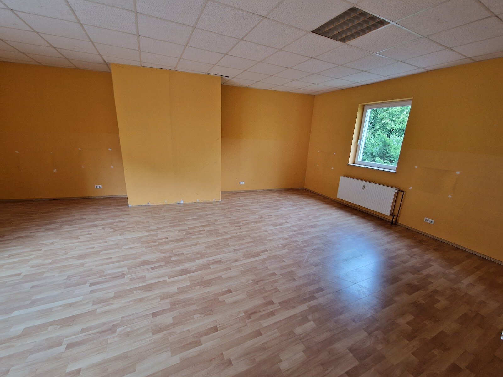 Düsseldorfer Straße 38, 45145 Essen