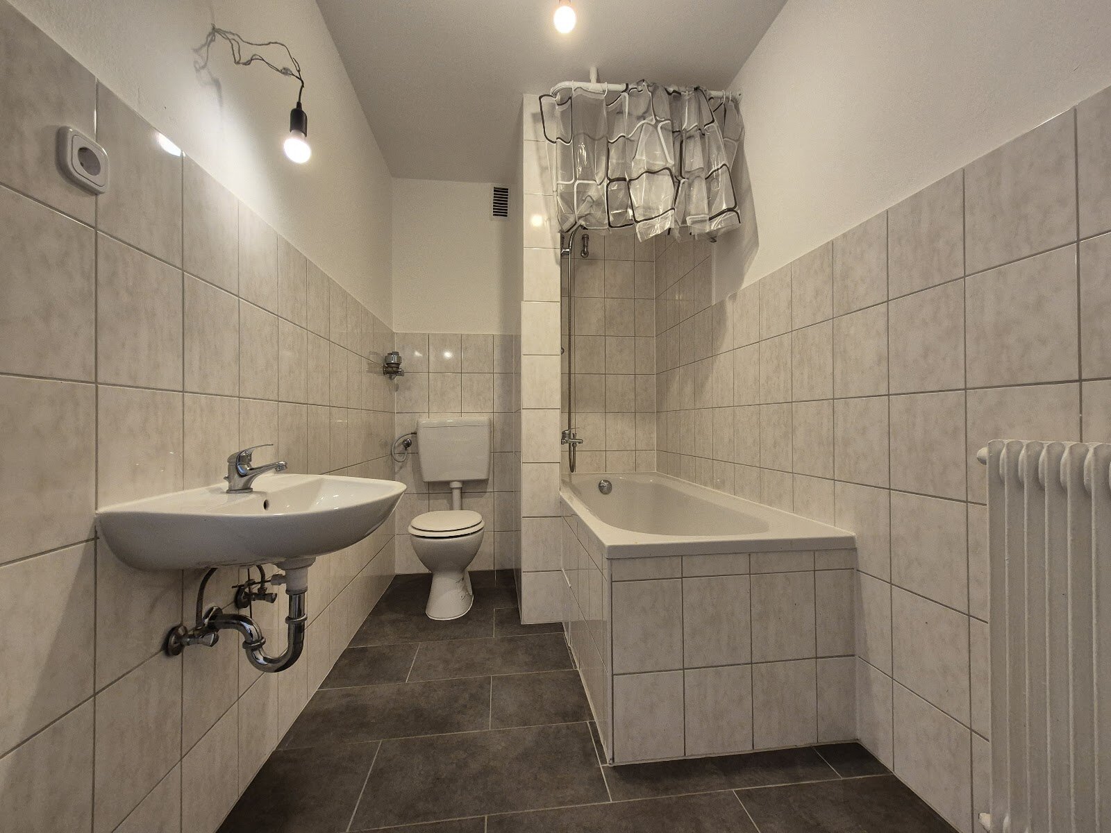 Weidkamp 115, 45355 Essen