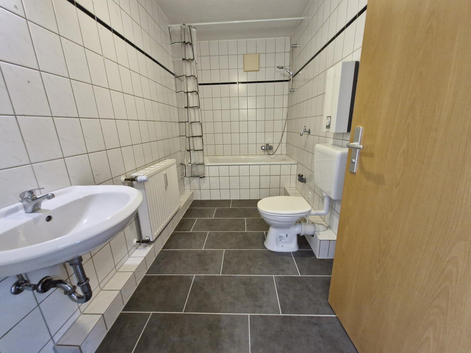 Harffweg 51, 41749 Viersen