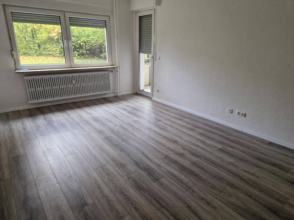 Neustraße 15, 47137 Duisburg Neustraße 15, 47137 Duisburg