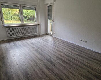 Neustraße 15, 47137 Duisburg Neustraße 15, 47137 Duisburg