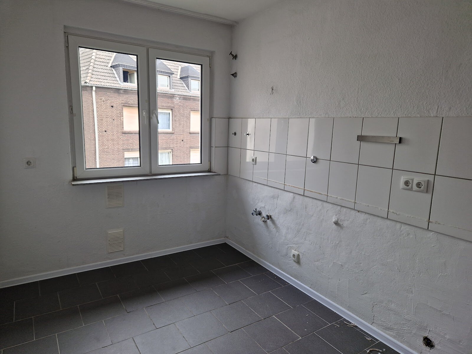 Neustraße 15, 47137 Duisburg