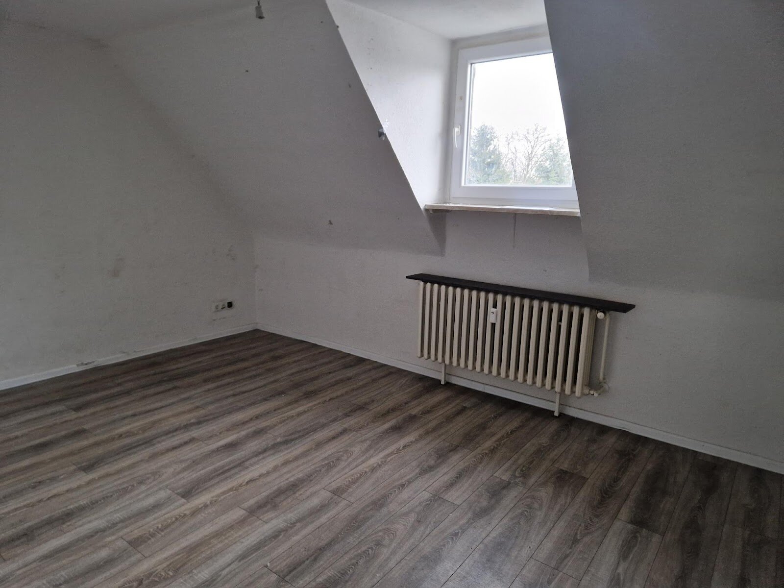 Karolingerstraße 25, 47139 Duisburg
