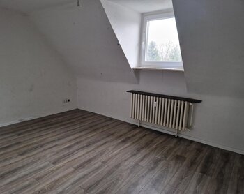 Karolingerstraße 25, 47139 Duisburg