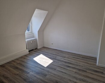 Gartsträucherstraße 84, 47137 Duisburg