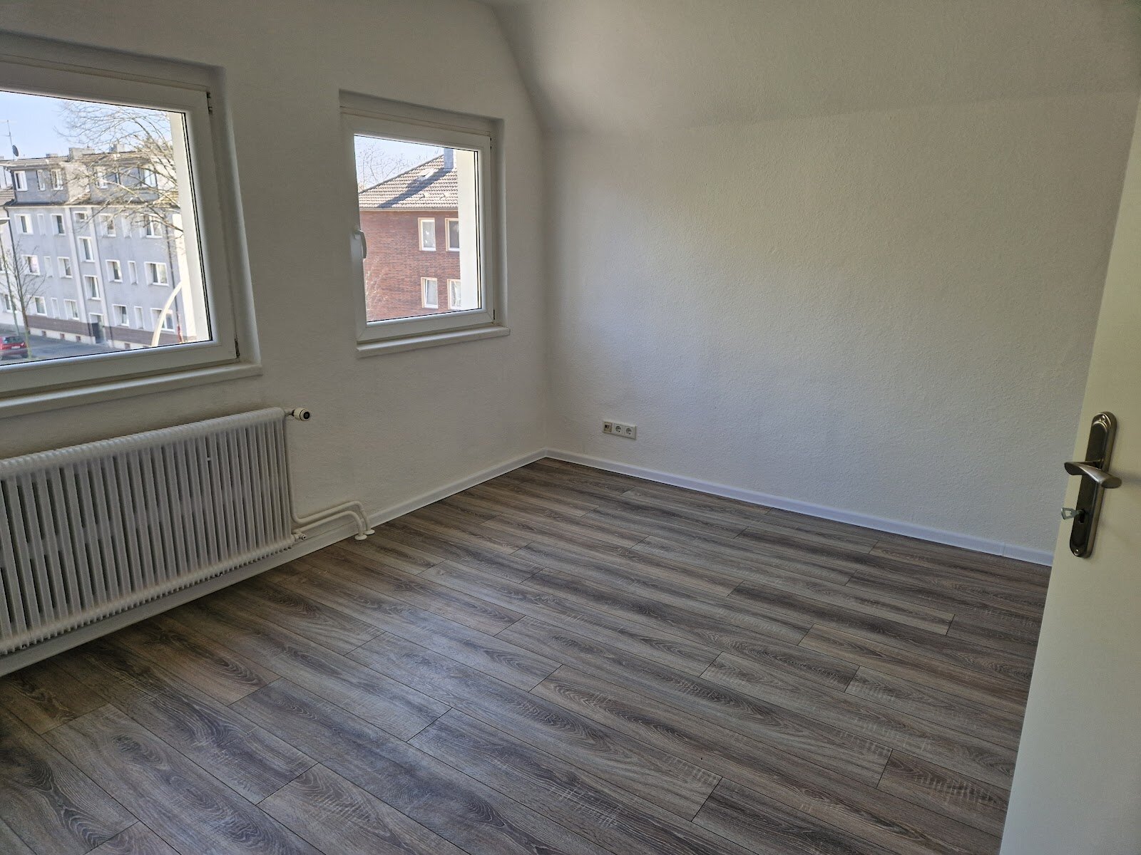 Gartsträucherstraße 84, 47137 Duisburg