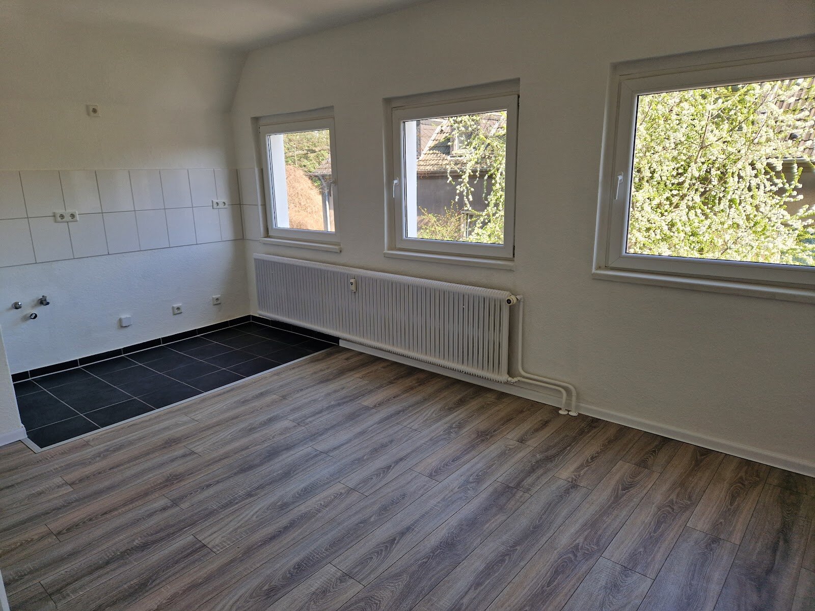 Gartsträucherstraße 84, 47137 Duisburg
