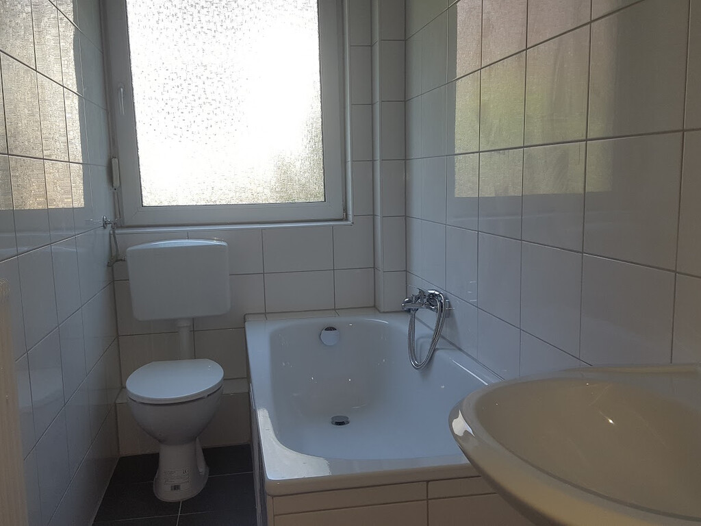 Schleiermacherstraße 19, 47139 Duisburg