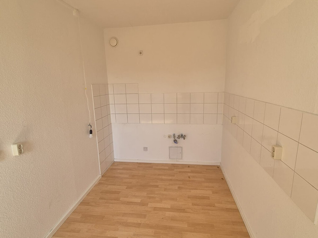 Jamboler Straße 3, 06130 Halle (Saale)