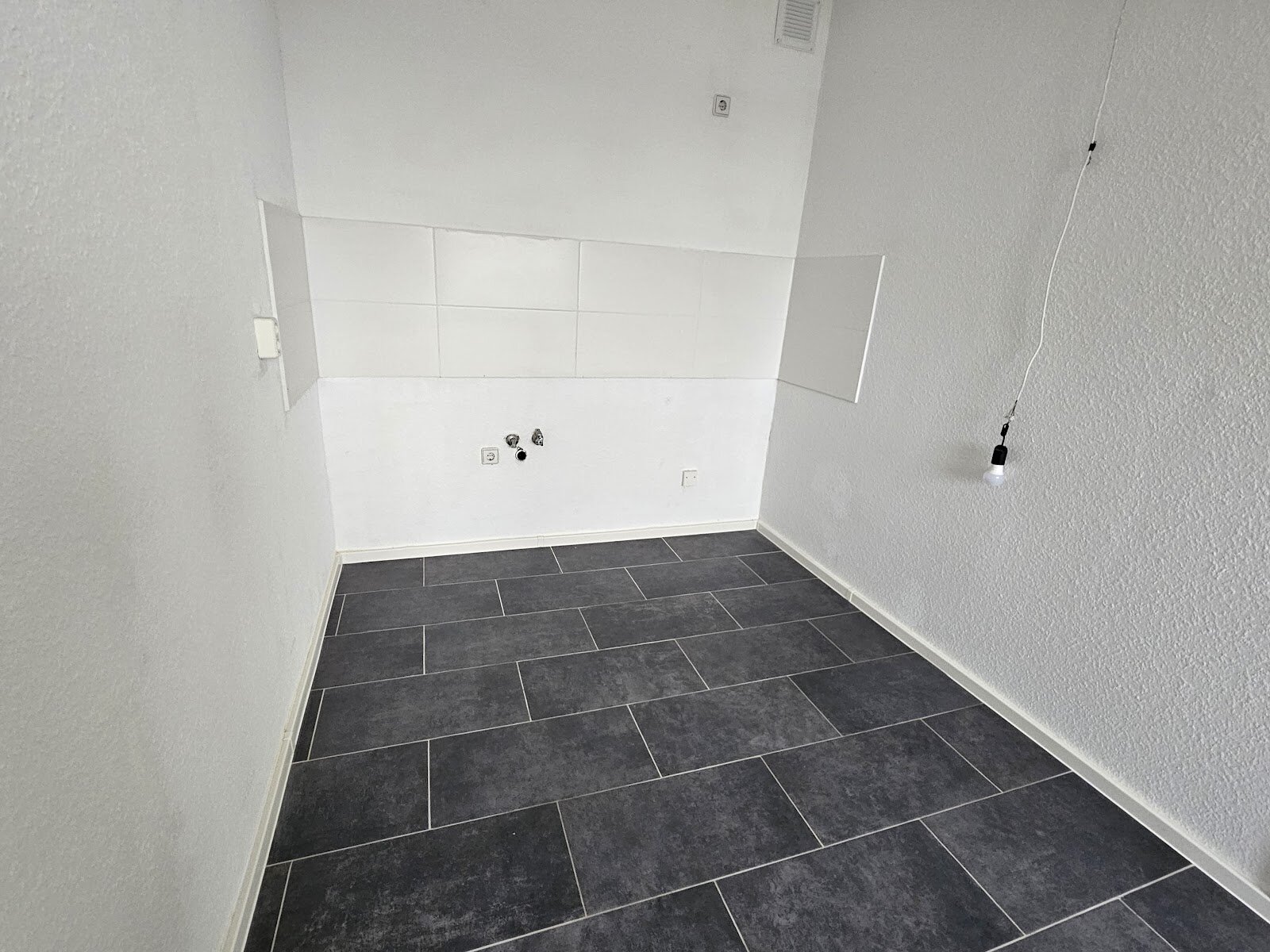 Jamboler Straße 5, 06130 Halle (Saale)