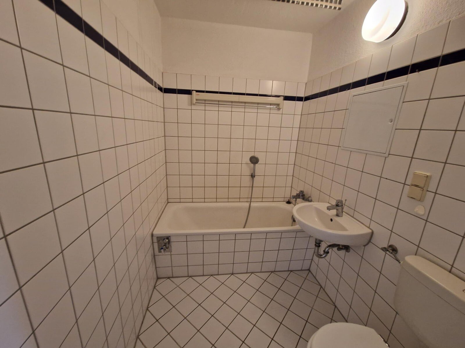 Jamboler Straße 20, 06130 Halle (Saale)