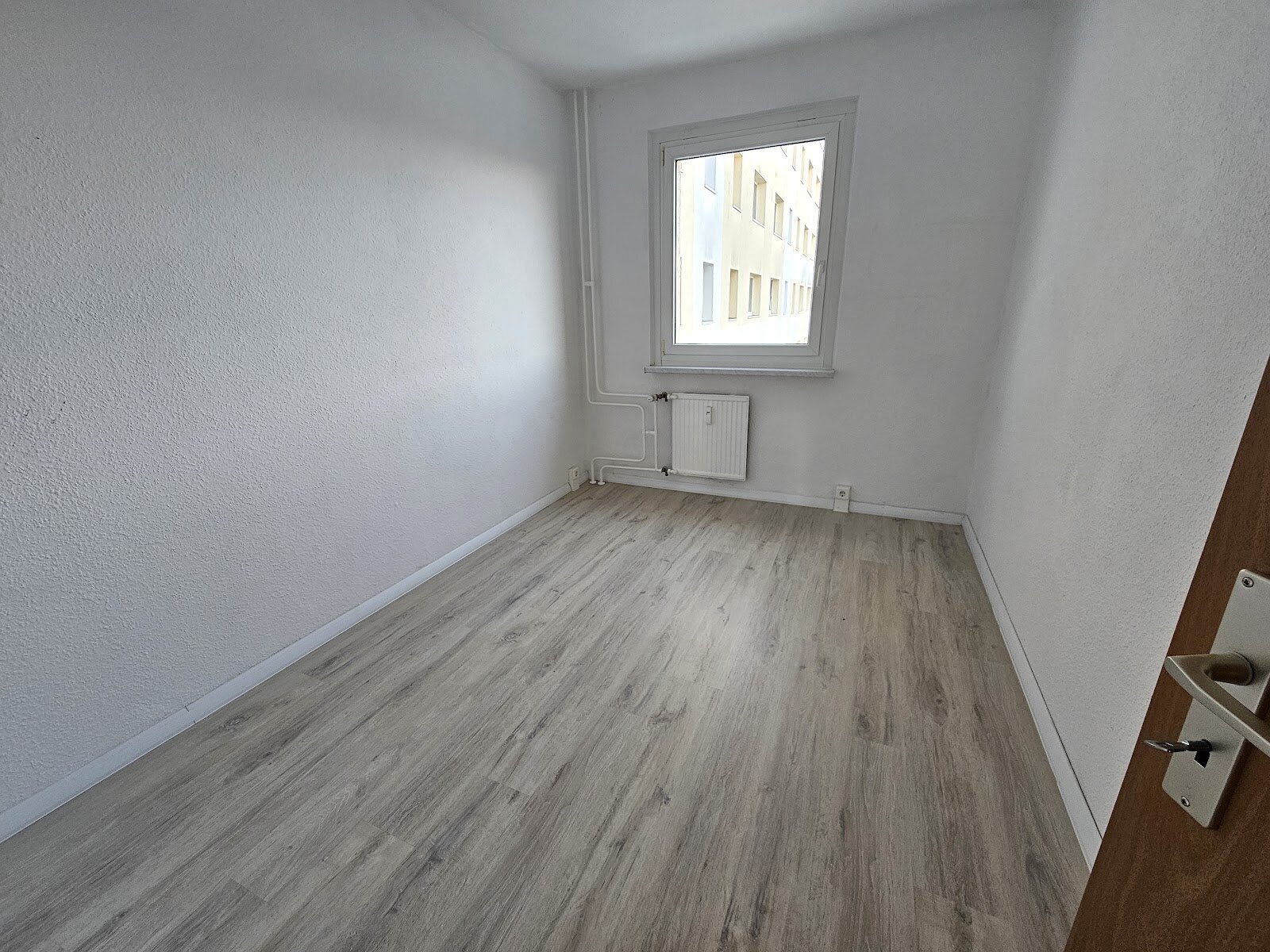 Jamboler Straße 30, 06130 Halle (Saale)