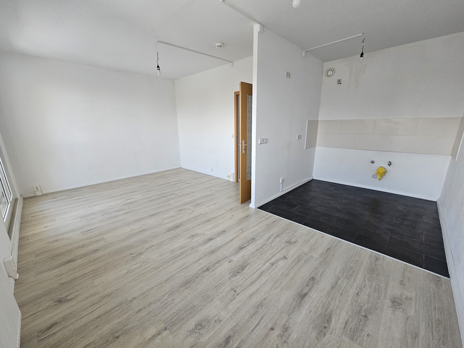 Jamboler Straße 30, 06130 Halle (Saale)