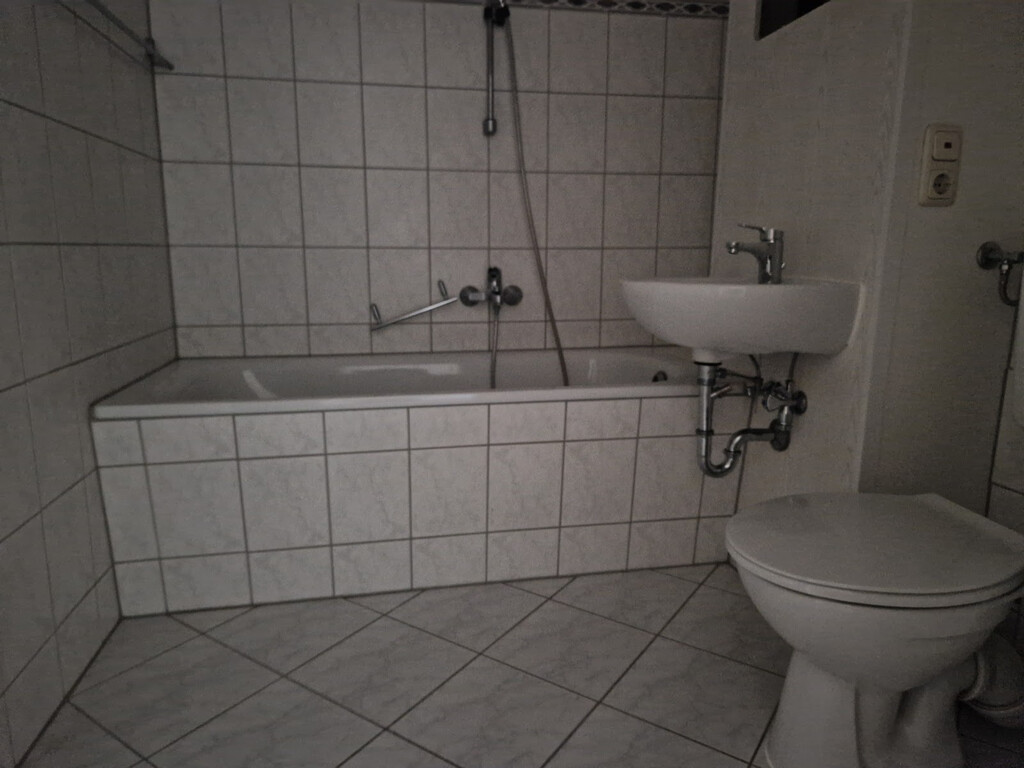 Rennbahnring 30, 06124 Halle (Saale)