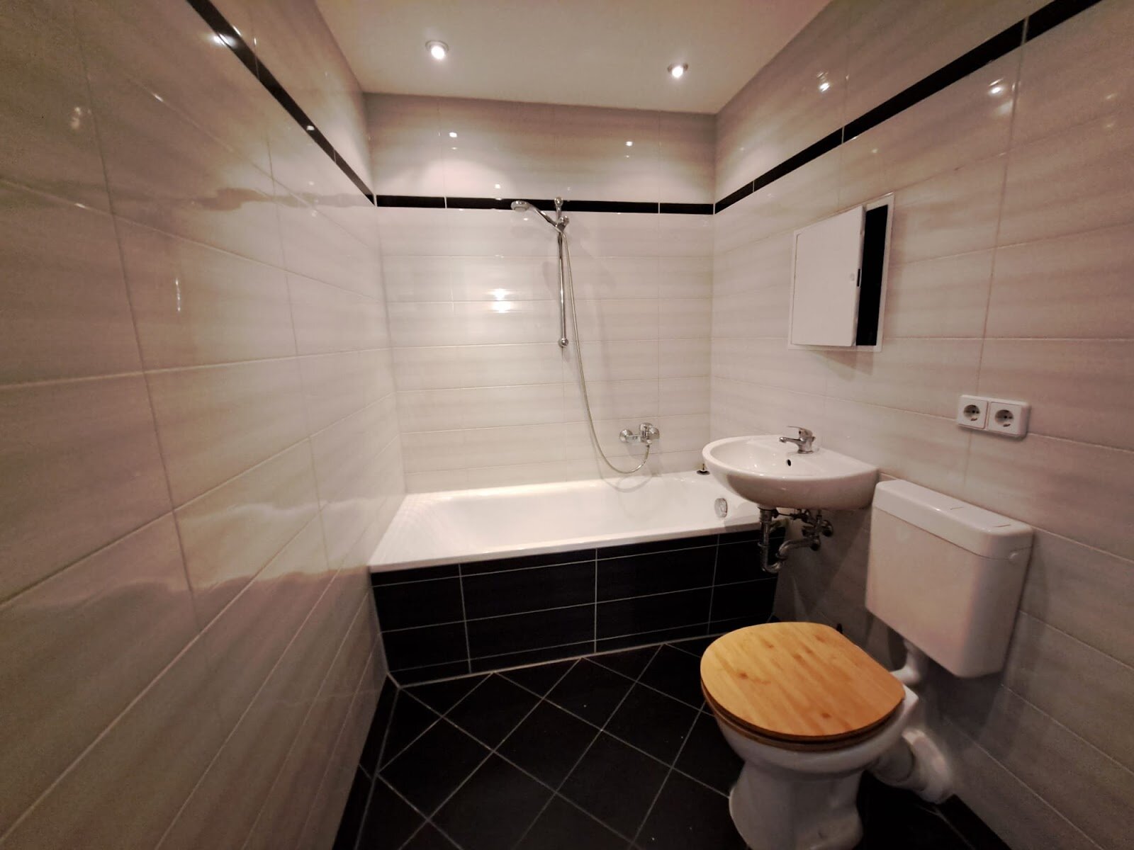 Ringstraße 143, 04209 Leipzig