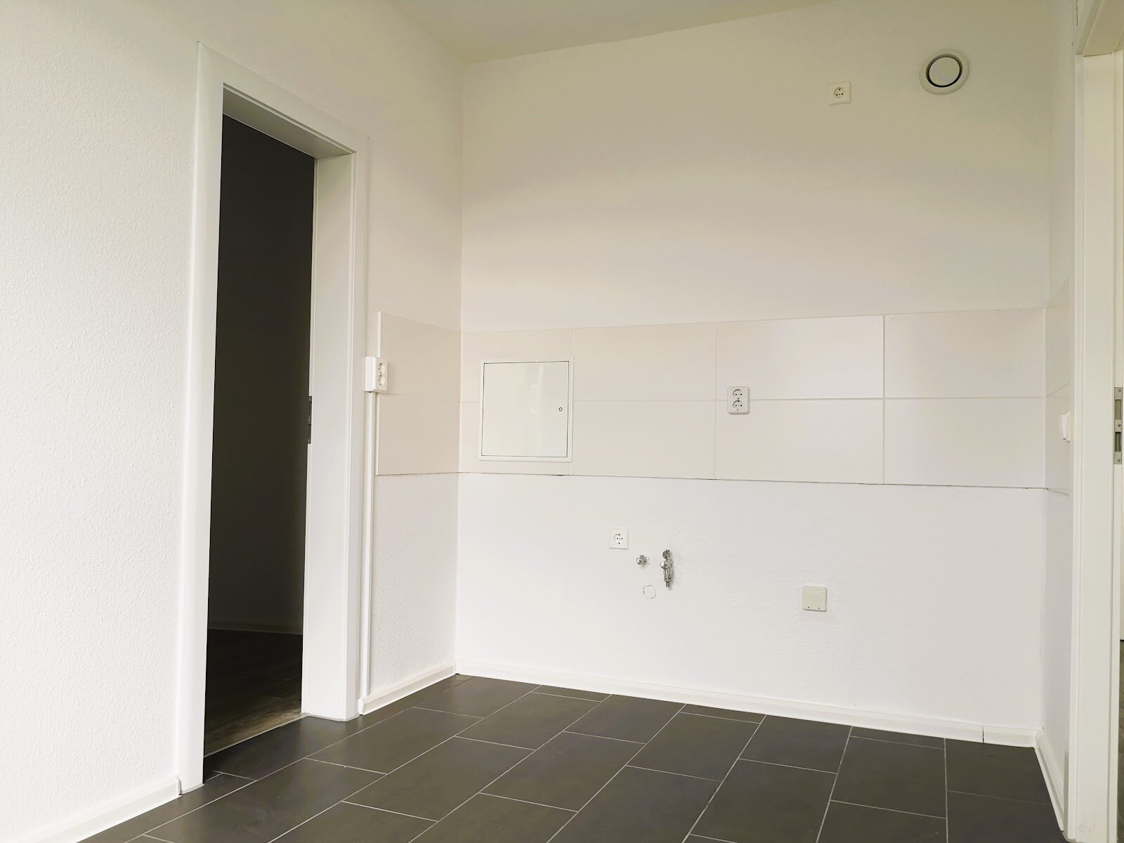 Am kleinen Feld 28, 04205 Leipzig