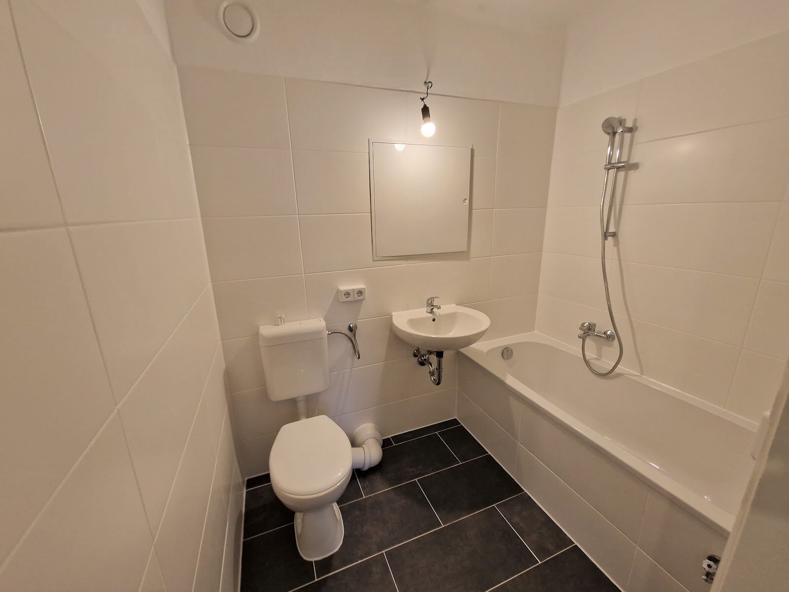 Am kleinen Feld 38, 04205 Leipzig