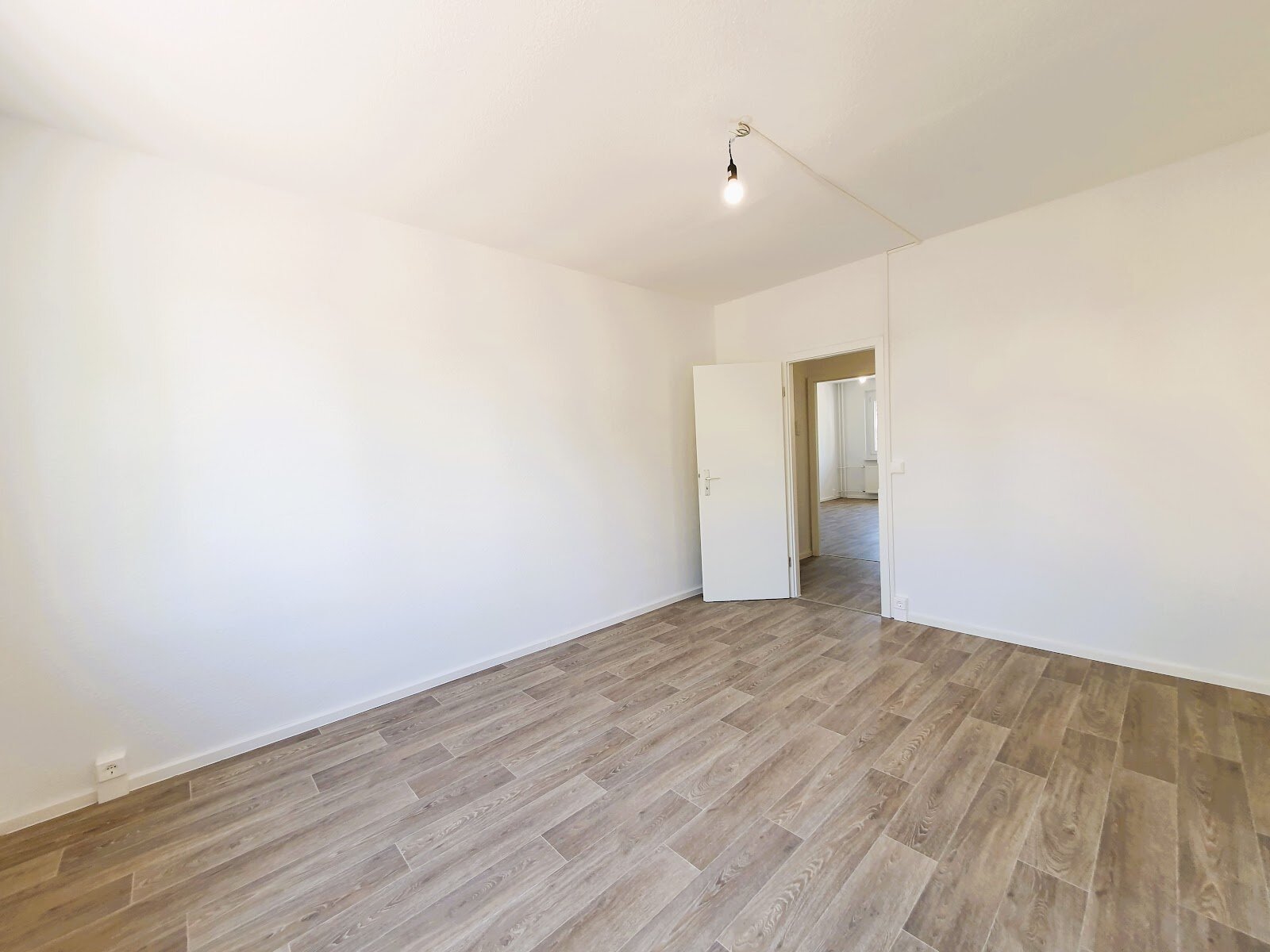 Am kleinen Feld 46, 04205 Leipzig