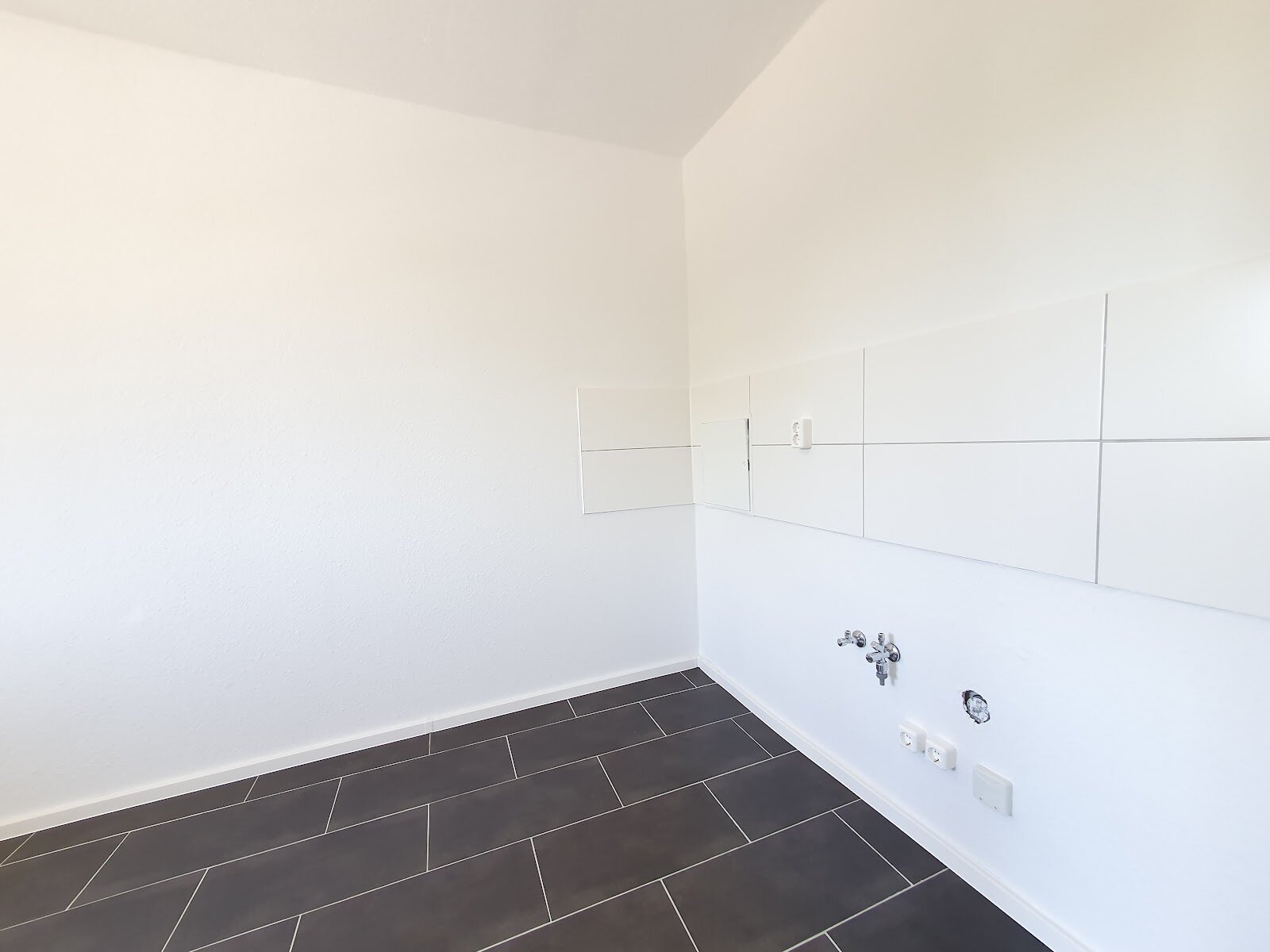 Am kleinen Feld 46, 04205 Leipzig