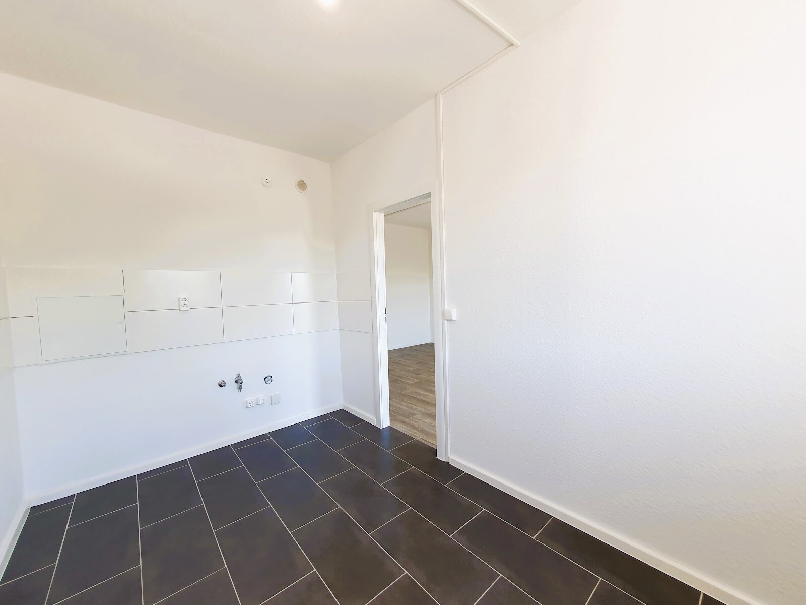 Am kleinen Feld 46, 04205 Leipzig