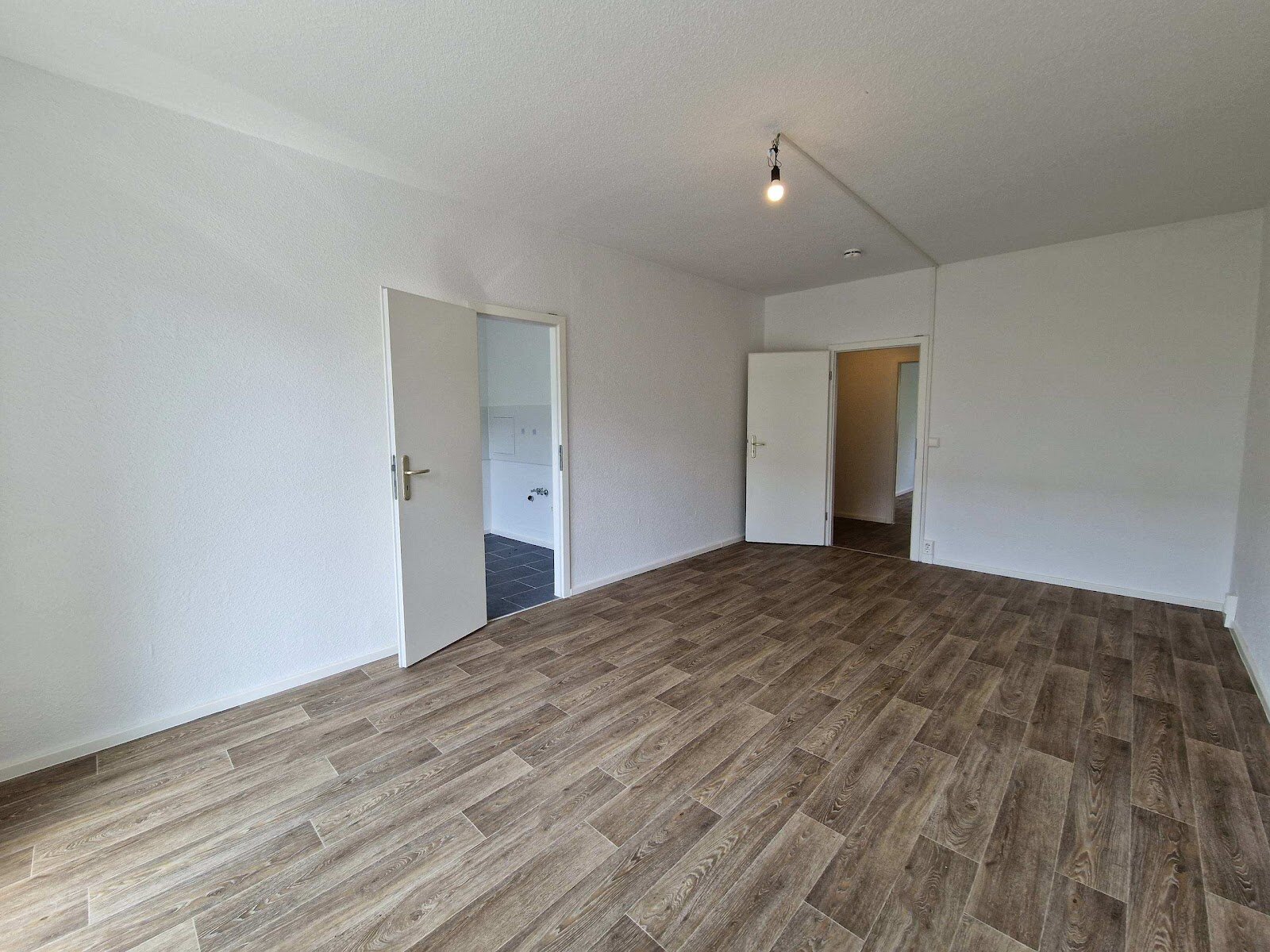 Jupiterstraße 8, 04205 Leipzig