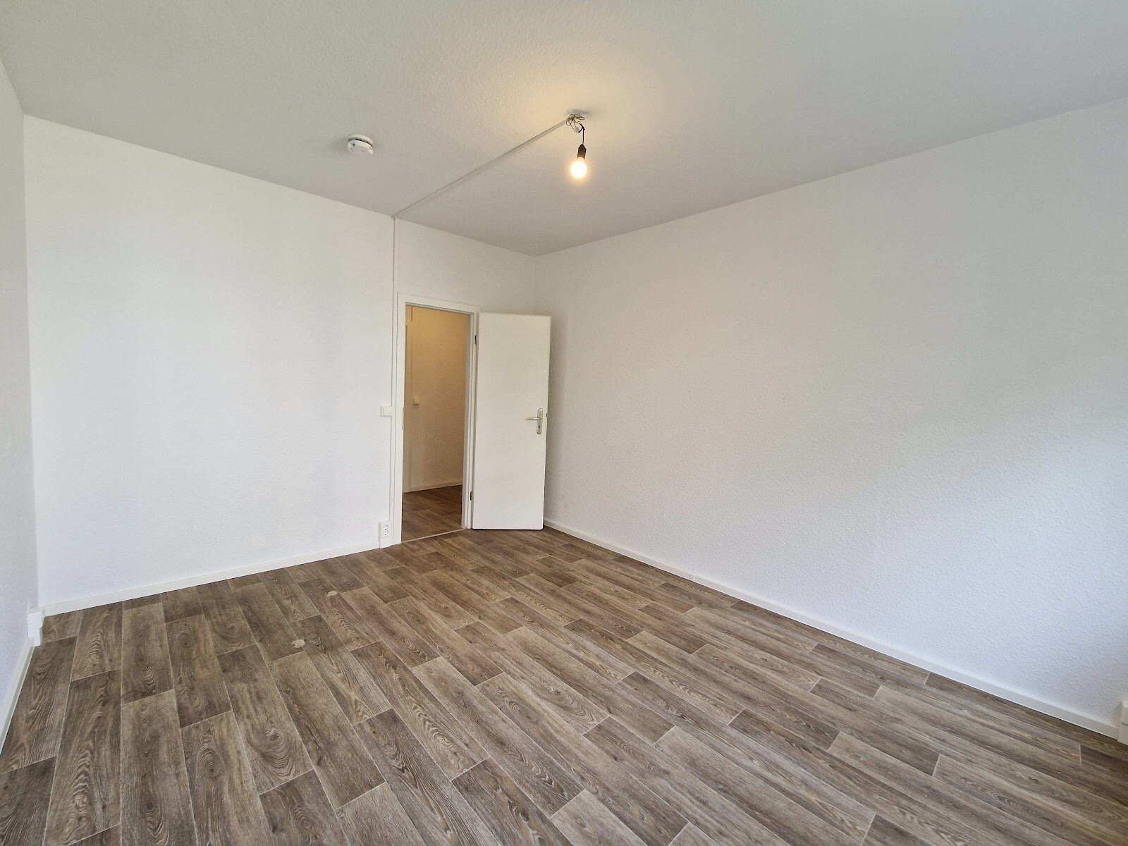 Jupiterstraße 8, 04205 Leipzig