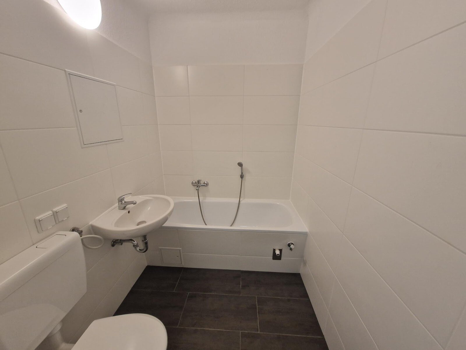 Jupiterstraße 24, 04205 Leipzig