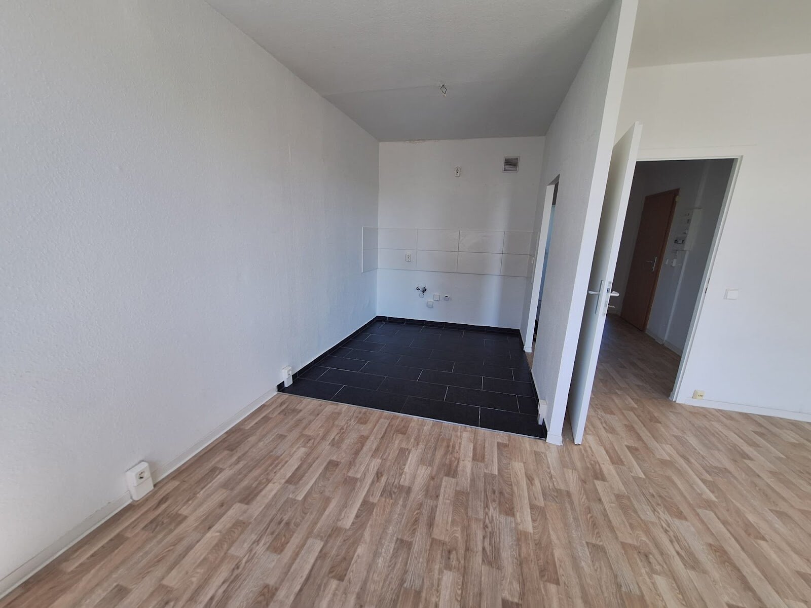 Erfurter Straße 25, 03046 Cottbus