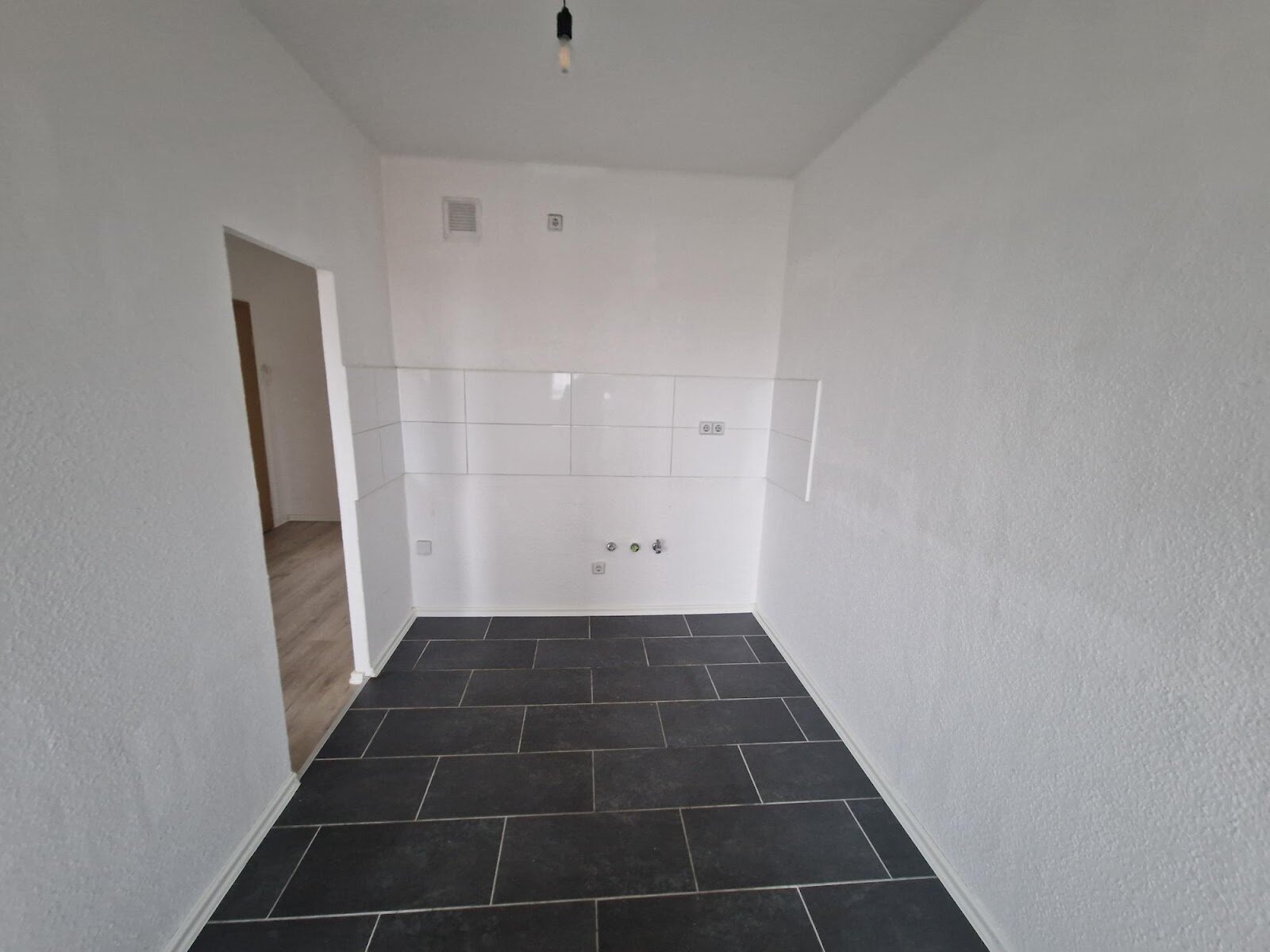 Werner-Seelenbinder-Ring 25, 03048 Cottbus