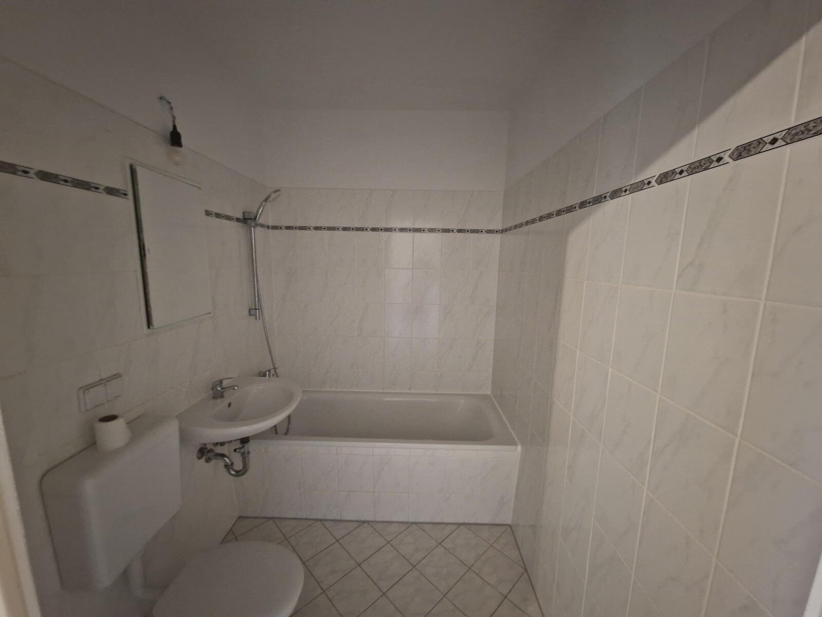 Werner-Seelenbinder-Ring 41, 03048 Cottbus